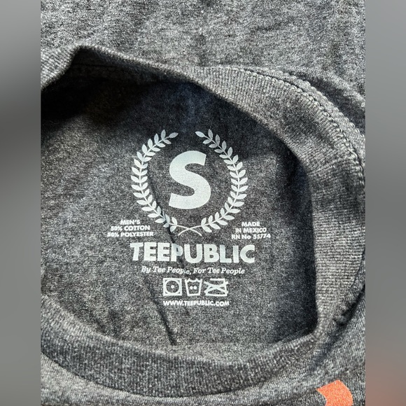 Men’s Portal / Hitchhikers Guide mashup t shirt size S - Picture 3 of 3